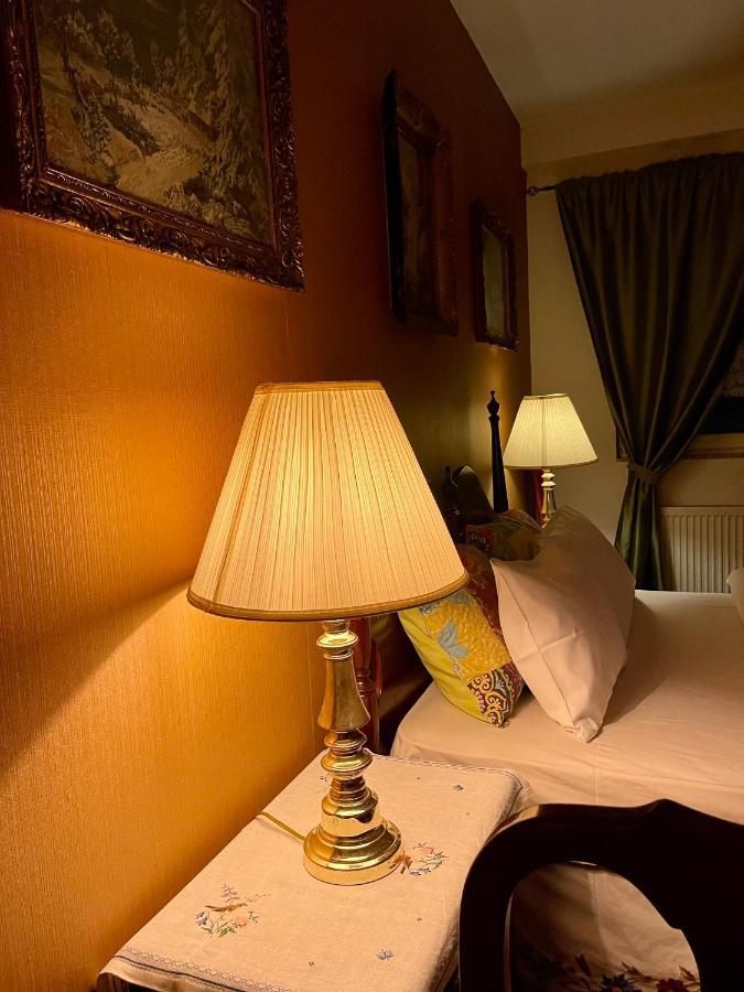 Apartment Nesti In Pristina Kosovo ภายนอก รูปภาพ
