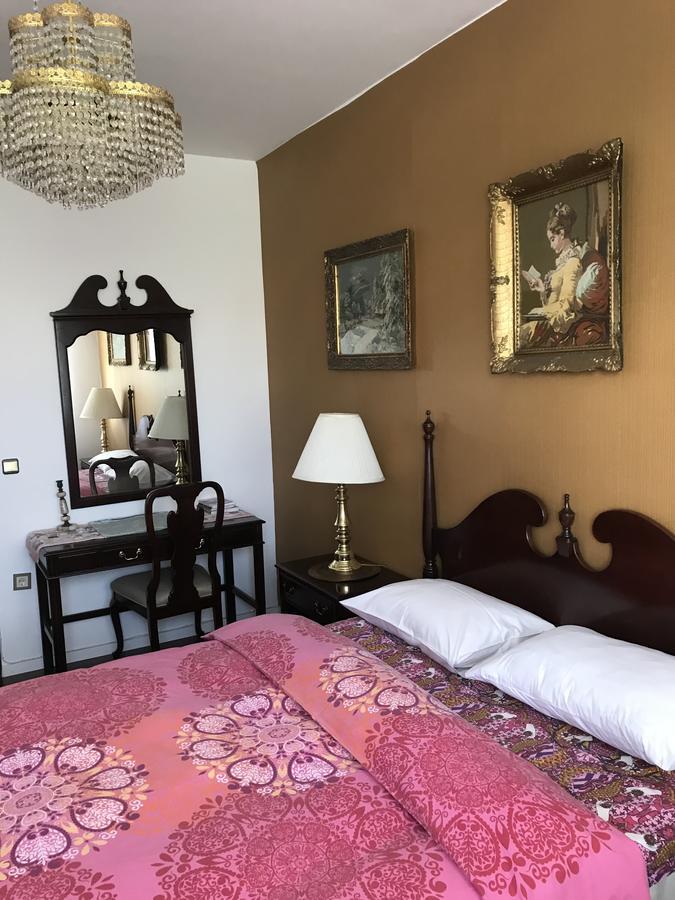 Apartment Nesti In Pristina Kosovo ภายนอก รูปภาพ