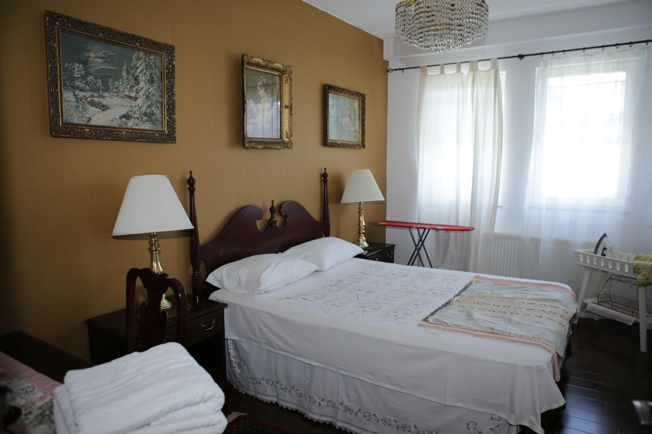 Apartment Nesti In Pristina Kosovo ภายนอก รูปภาพ