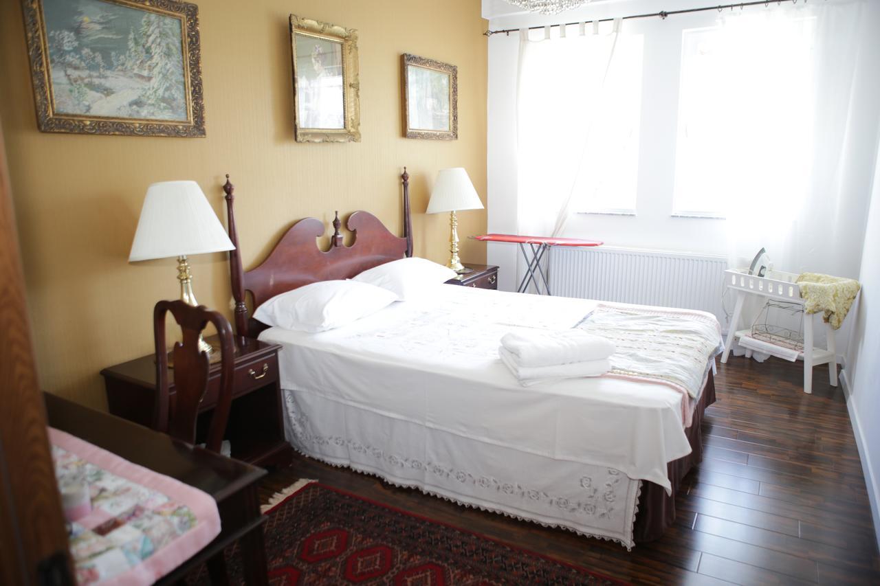 Apartment Nesti In Pristina Kosovo ภายนอก รูปภาพ